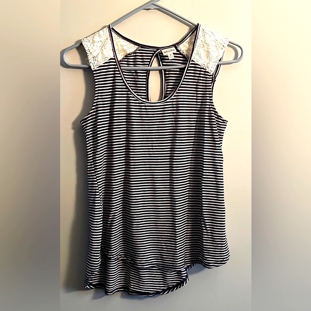 Mudd Lace/Cotton Asymmetrical Soft Tank